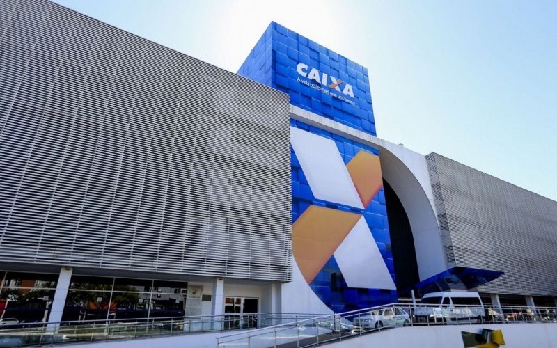 CONCURSO PÚBLICO: Caixa Econômica divulga edital com 4 mil vagas com salários de até R$ 14 mil | abc+