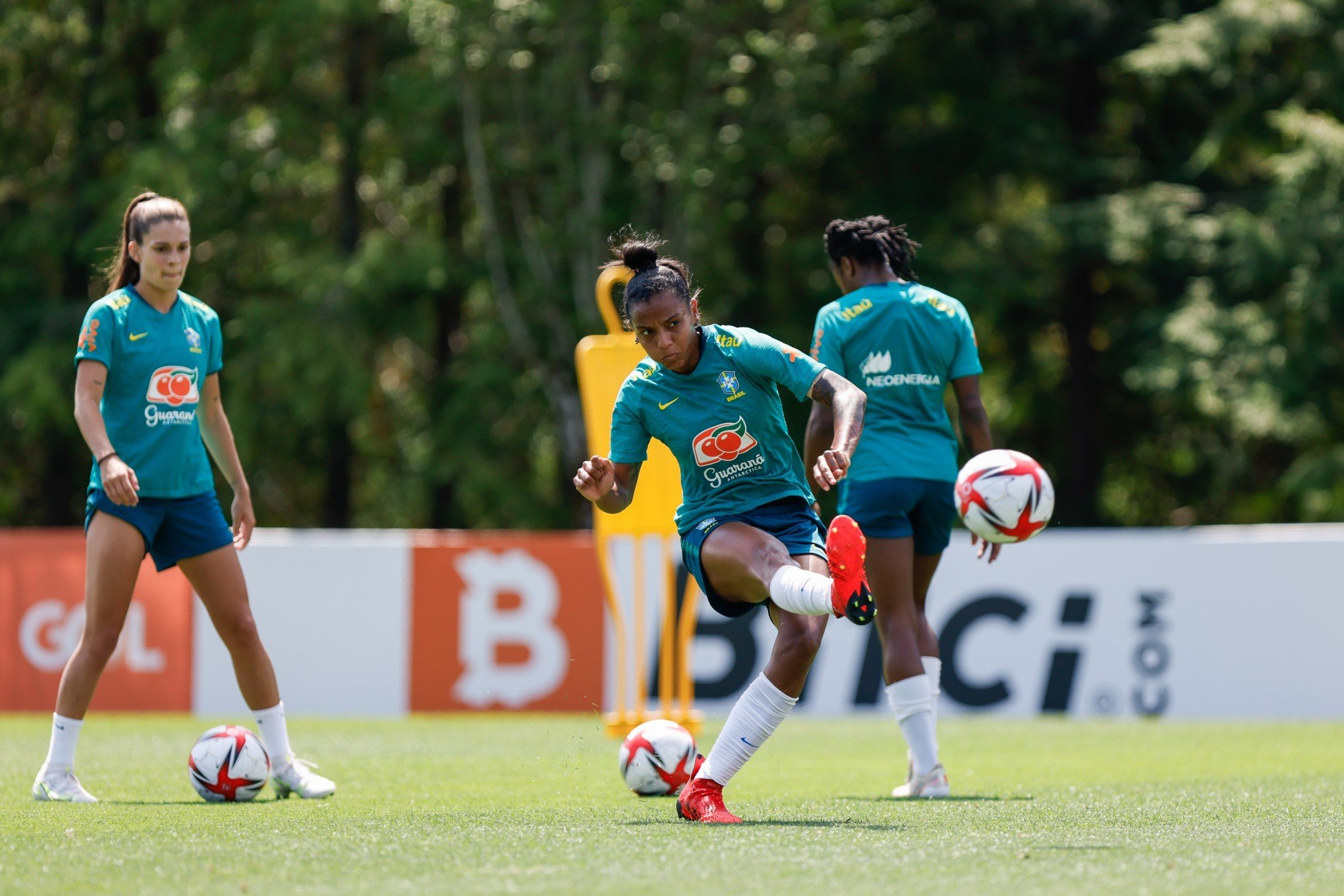 Brasil estreia nos Jogos de Tóquio com seleção de futebol feminino