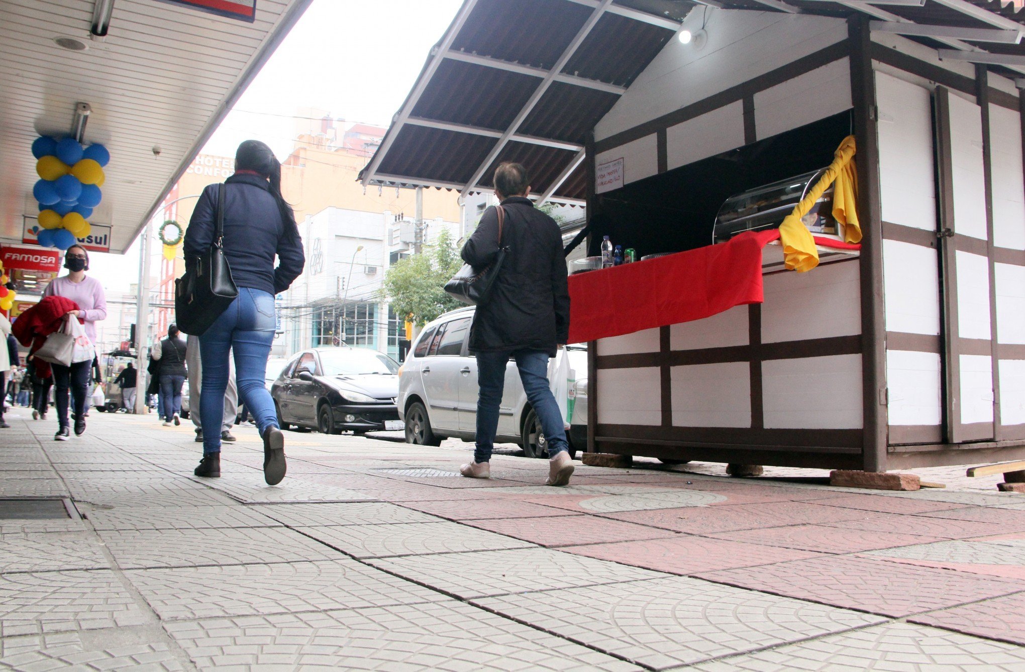 Casinhas enxaimel não serão montadas na Rua Independência neste ano; entenda