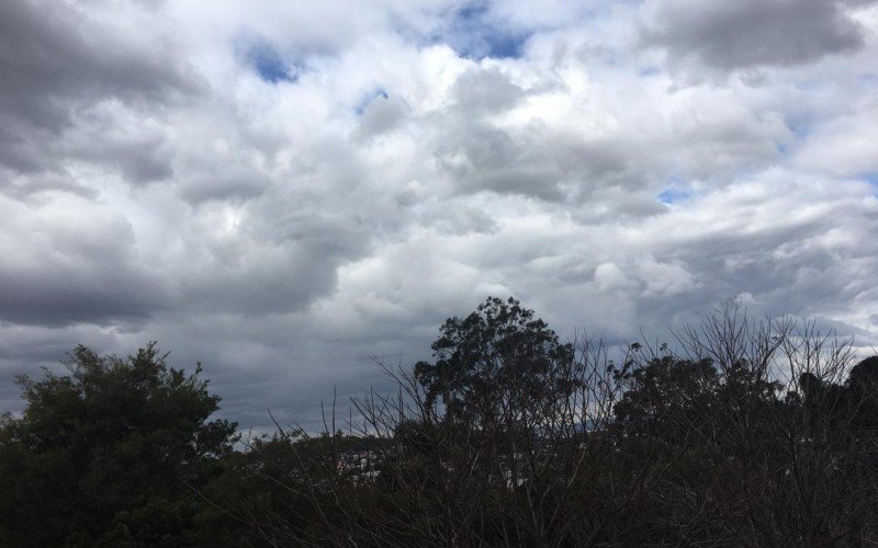 PREVISÃO DO TEMPO: RS tem mínimas de inverno em pleno mês de outubro; saiba como serão os próximos dias | abc+