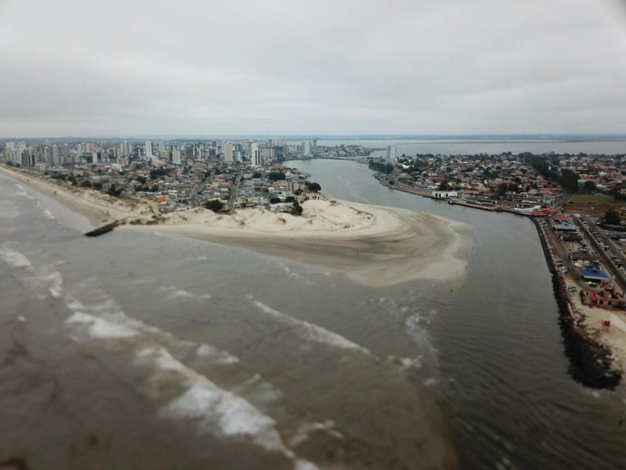Corsan afirma que esgoto lançado no Rio Tramandaí não vai alterar a qualidade da água