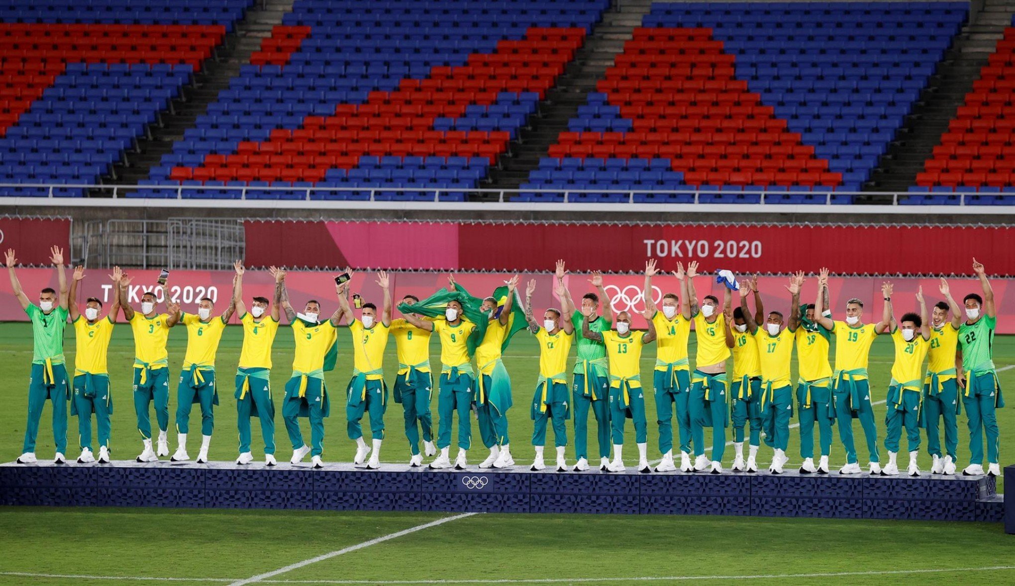 Seleção feminina de vôlei conquista a medalha de prata em Tóquio 2020