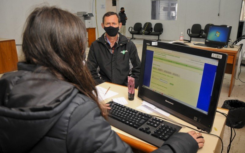 Serviços dos CRAS podem ser acessados das 8 às 17 horas