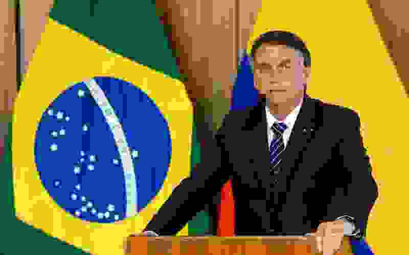 Bolsonaro culpa parlamentares por ter cortado verbas no Orçamento de 2022