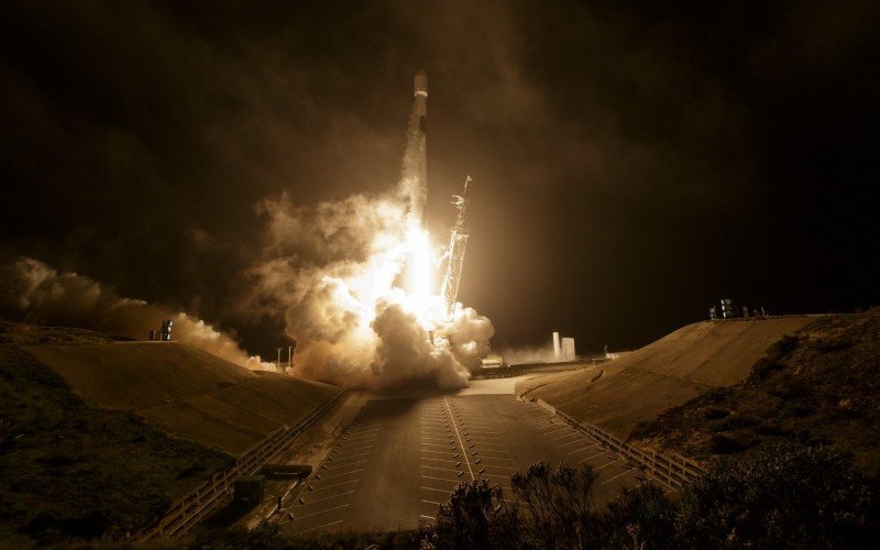 Nasa lança sonda em missão para alterar rota de asteroide | abc+