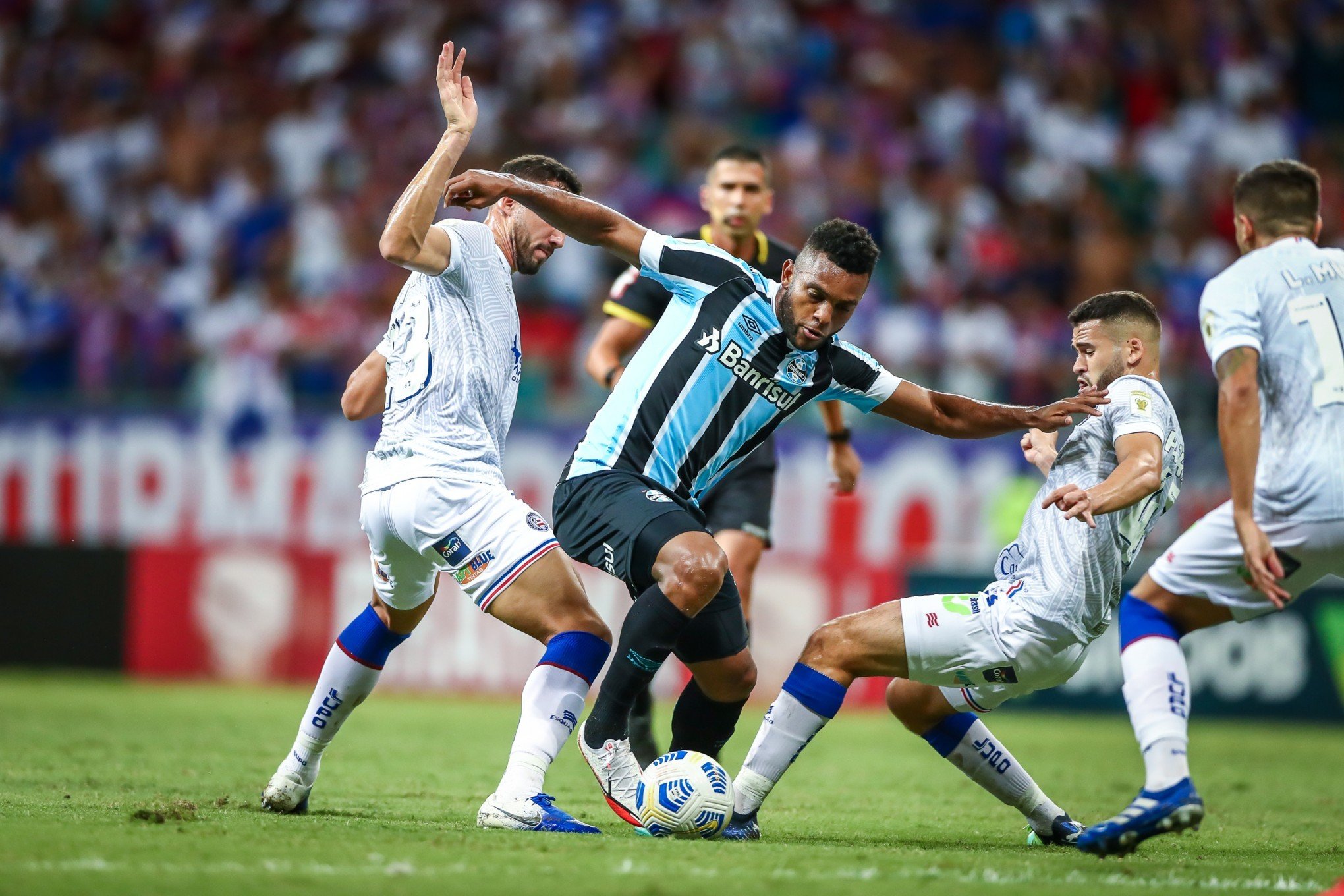 Caminho difícil? Compare jogos do Corinthians com rivais na parte de baixo  da tabela do Brasileirão, corinthians