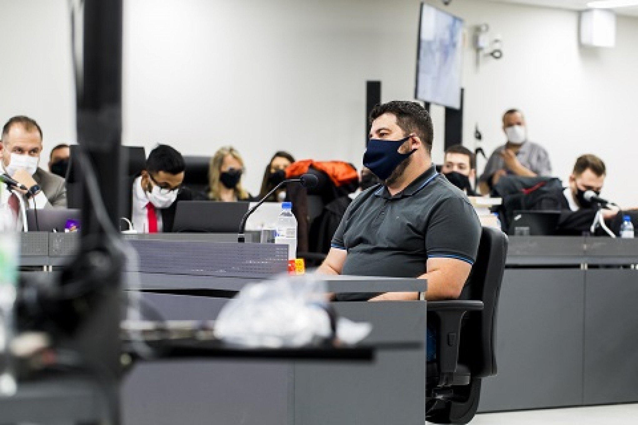Terceiro dia de julgamento do Caso Kiss ouve testemunhas de defesa, acusação e sobrevivente Terceiro dia de julgamento do Caso Kiss ouve testemunhas de defesa, acusação e sobrevivente