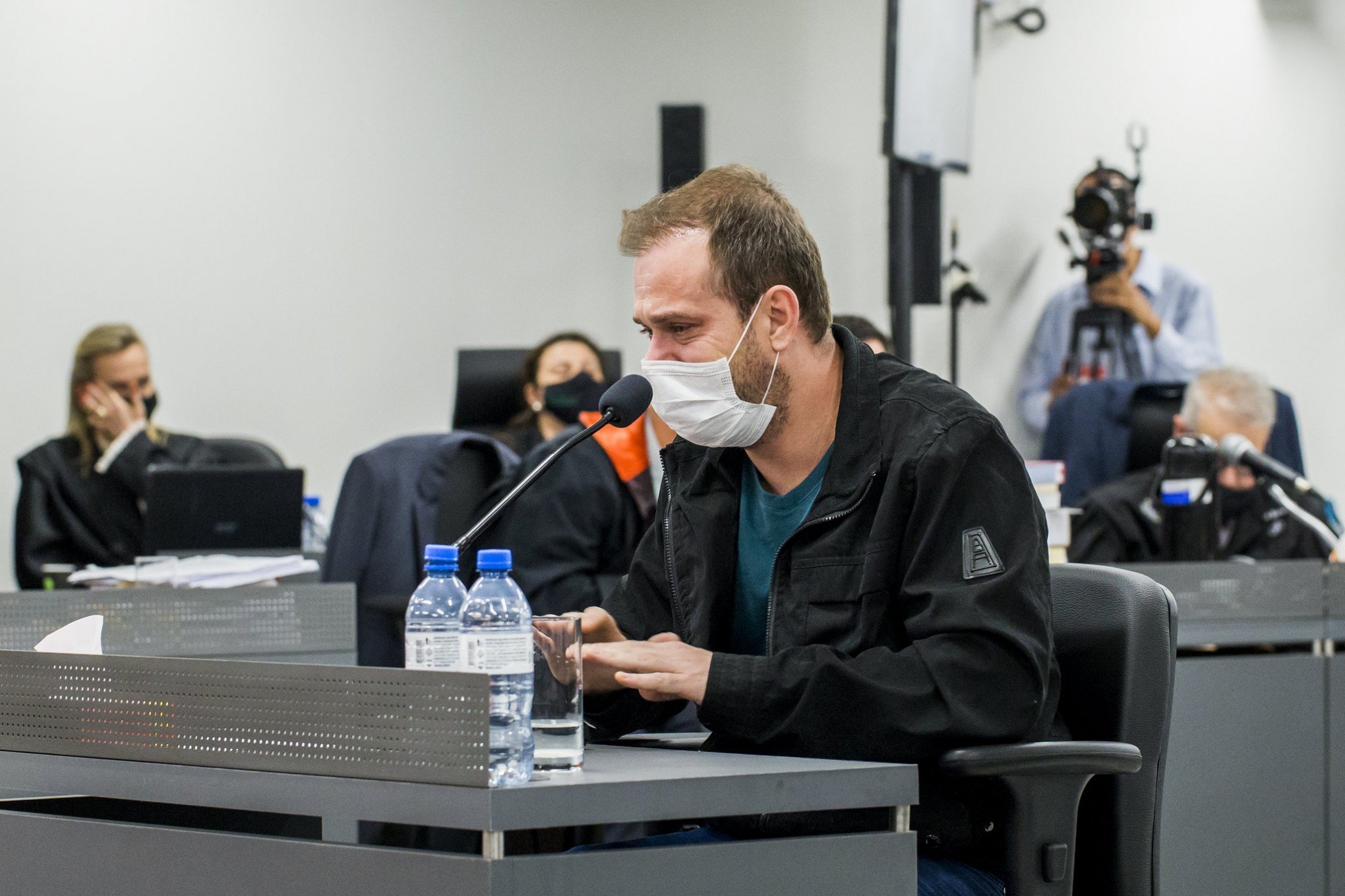Dono da Boate Kiss é autorizado a ir para o semiaberto com tornozeleira eletrônica