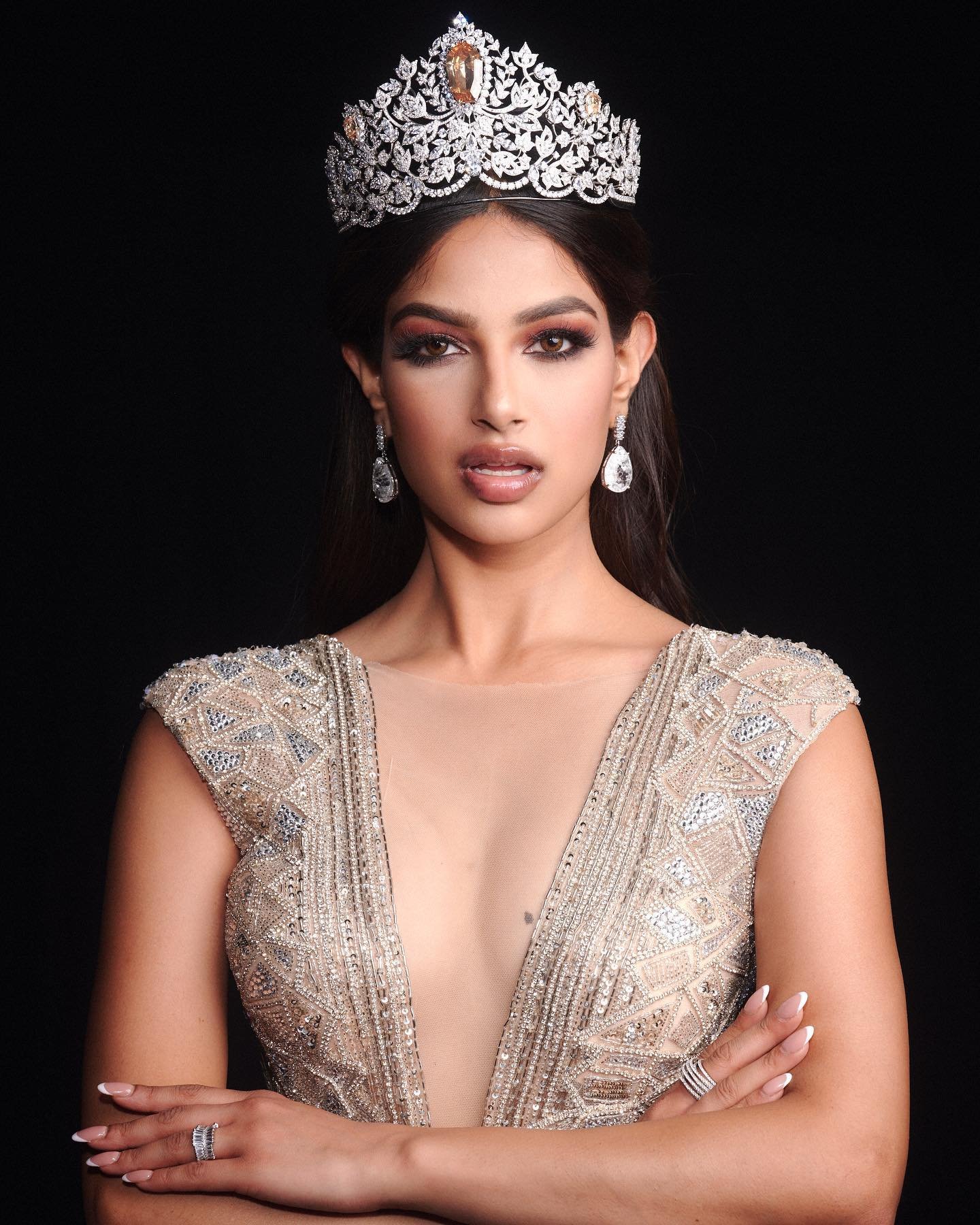 Indiana Harnaaz Sandhu é Eleita Miss Universo 2021 Teresa Santos Fica Fora Das Finais Mundo 0489