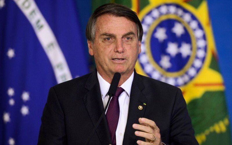 STF envia à primeira instância pedidos para investigar Bolsonaro