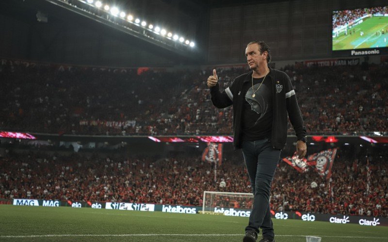 Torcedores reagem à contratação de Cuca pelo Atlético-MG: "Que vergonha" | abc+