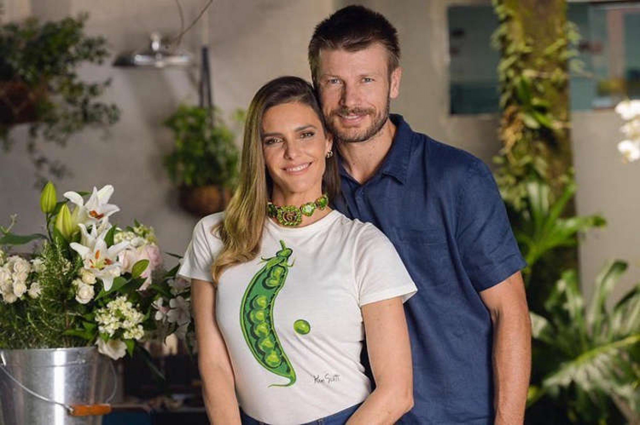 Fernanda Lima faz revelação sobre divisão de finanças com Rodrigo Hilbert: "Casei com um homem pobre"