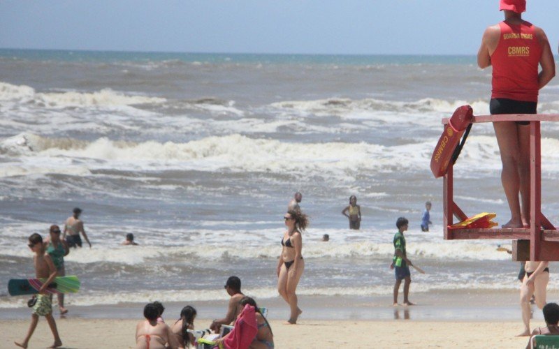 No litoral norte, todas as praias estão próprias para banho