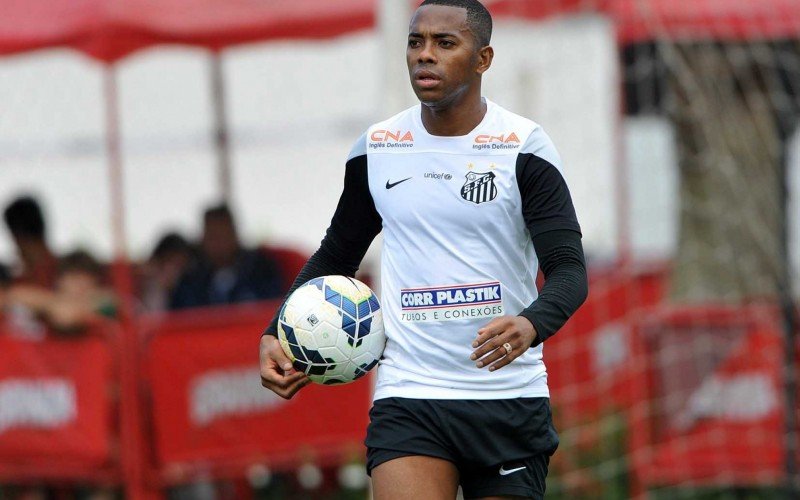 Ex-atleta do Santos, Robinho terá que cumprir a pena | abc+