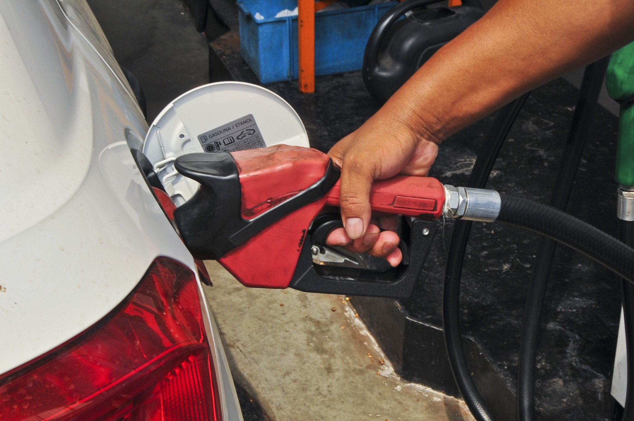 Gasolina mais cara? Mudança nas distribuidoras pode significar alteração nos preços dos combustíveis; entenda