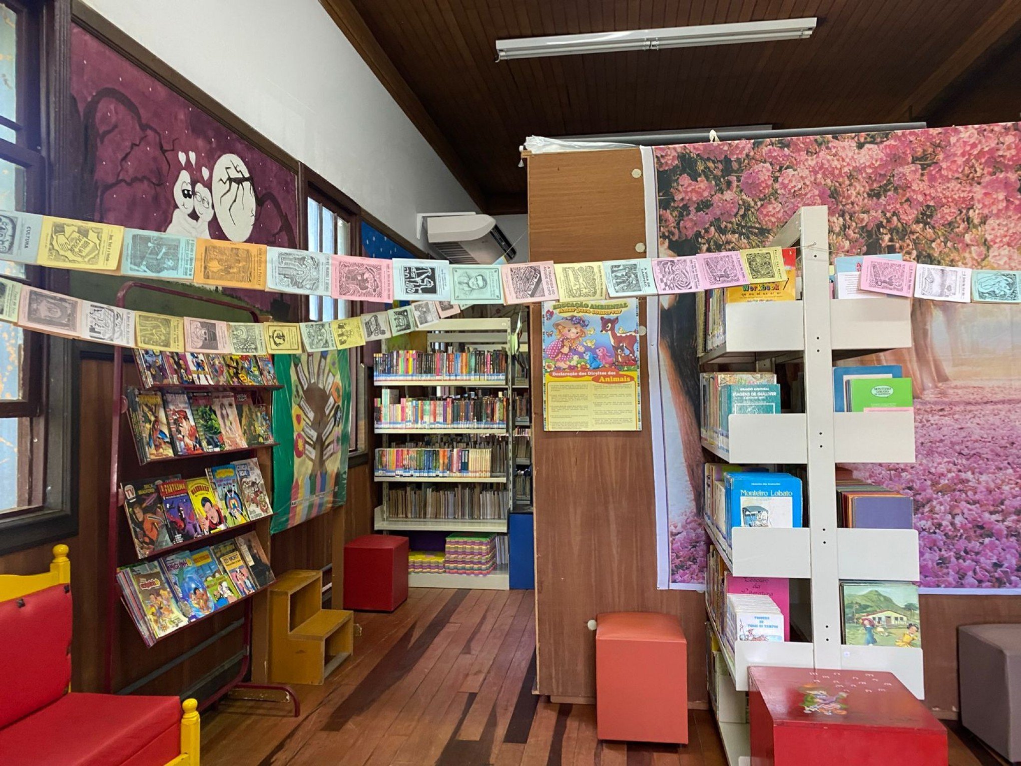 Biblioteca Cyro Martins recebe noite de autógrafos de obra infantil