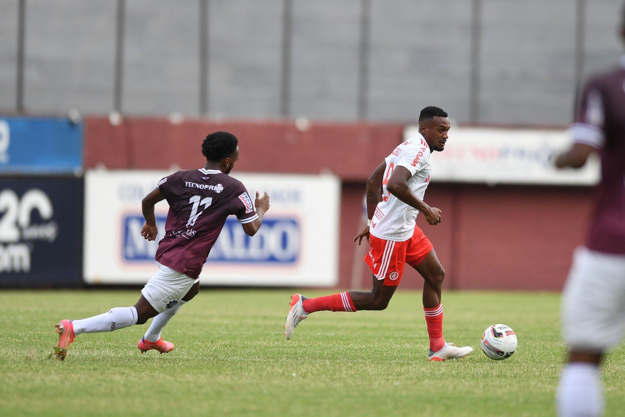 Com gol no fim do jogo, Inter vence o Caxias do Sul no Centenário -  Esportes - Diário de Canoas