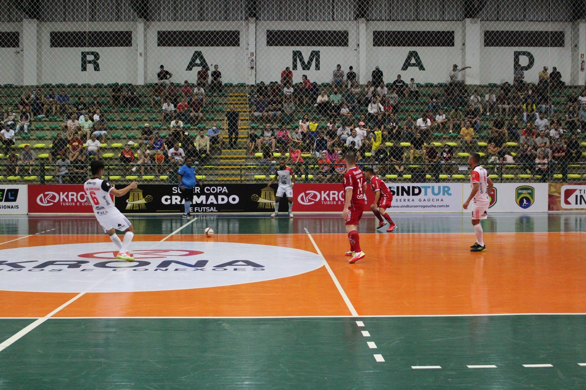 Jogos das equipes da elite do futsal nacional na Super Copa Gramado terão acesso gratuito