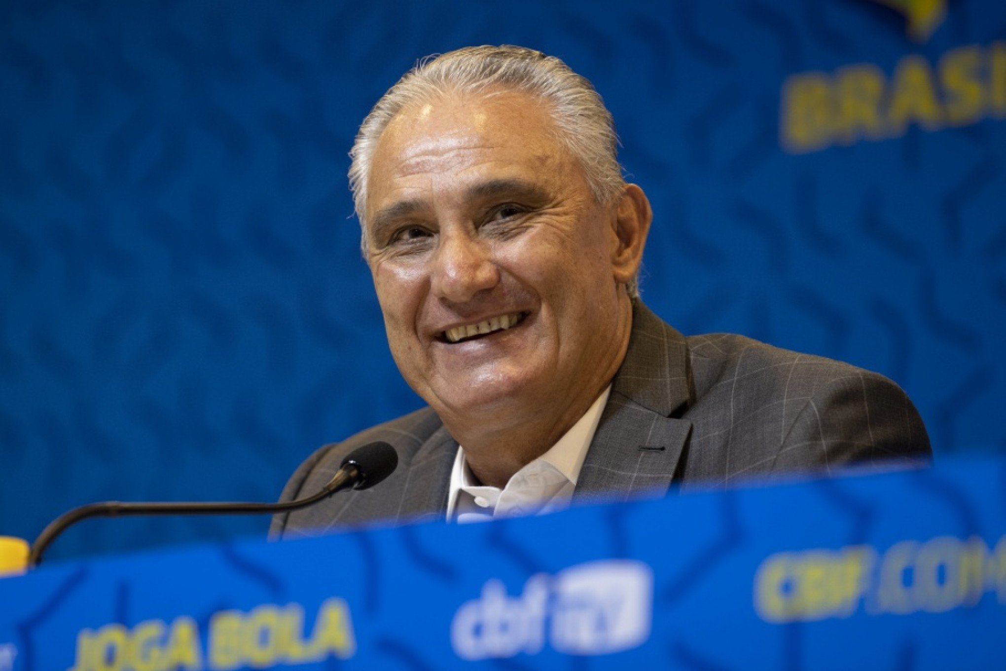 Tite acerta com o Grêmio e pede contratação de craque do Racing para 2025, diz jornalista