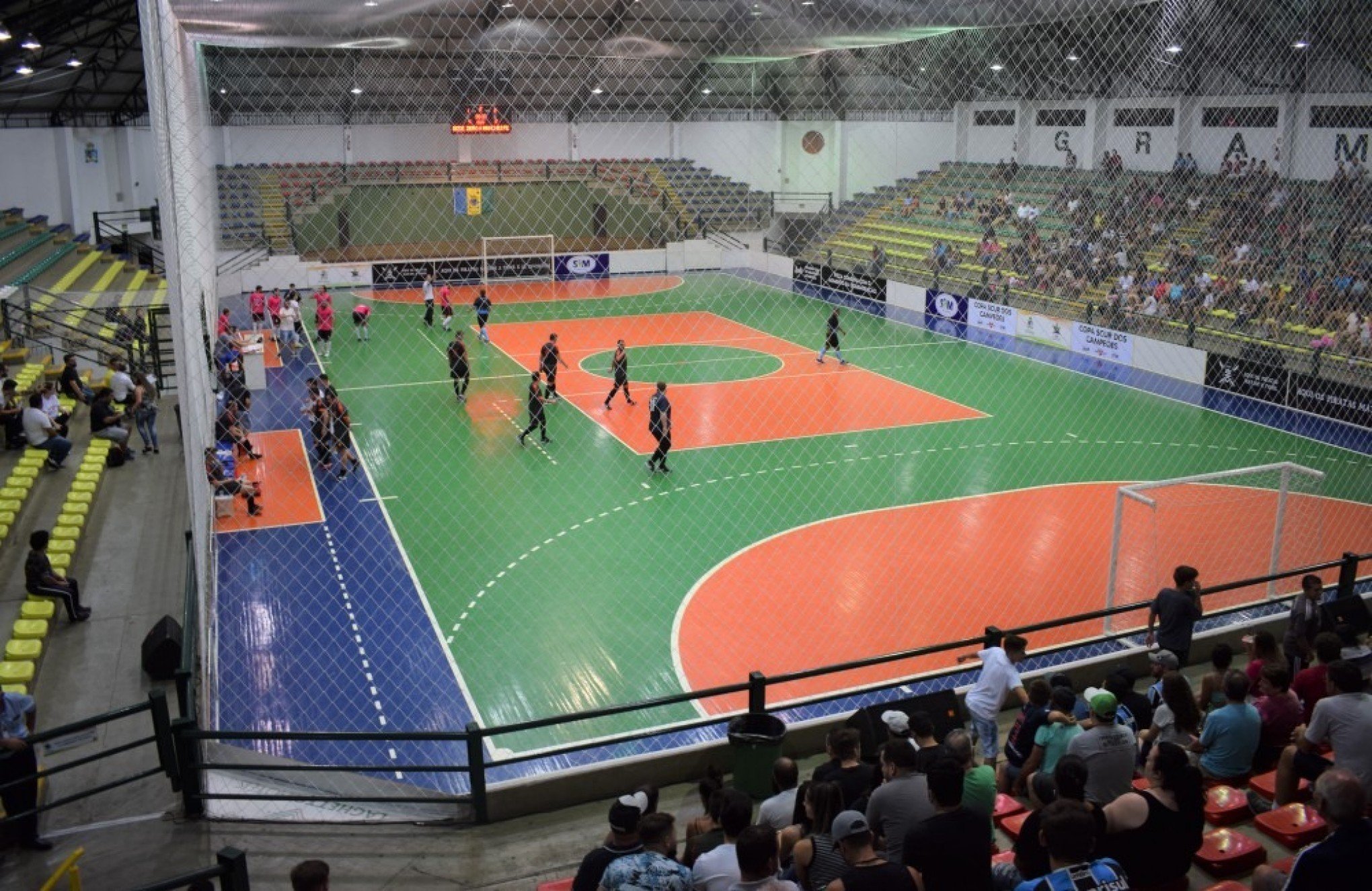 Terceirona de futsal de Gramado tem final marcada para esta sexta-feira