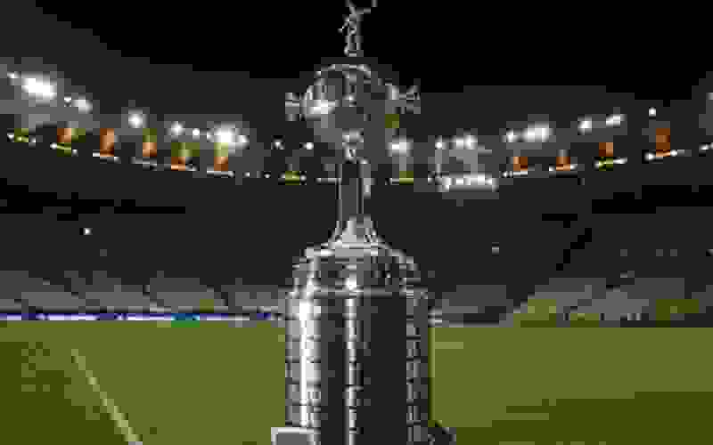 Atual campeão, o Palmeiras enfrenta o paraguaio Cerro Porteño