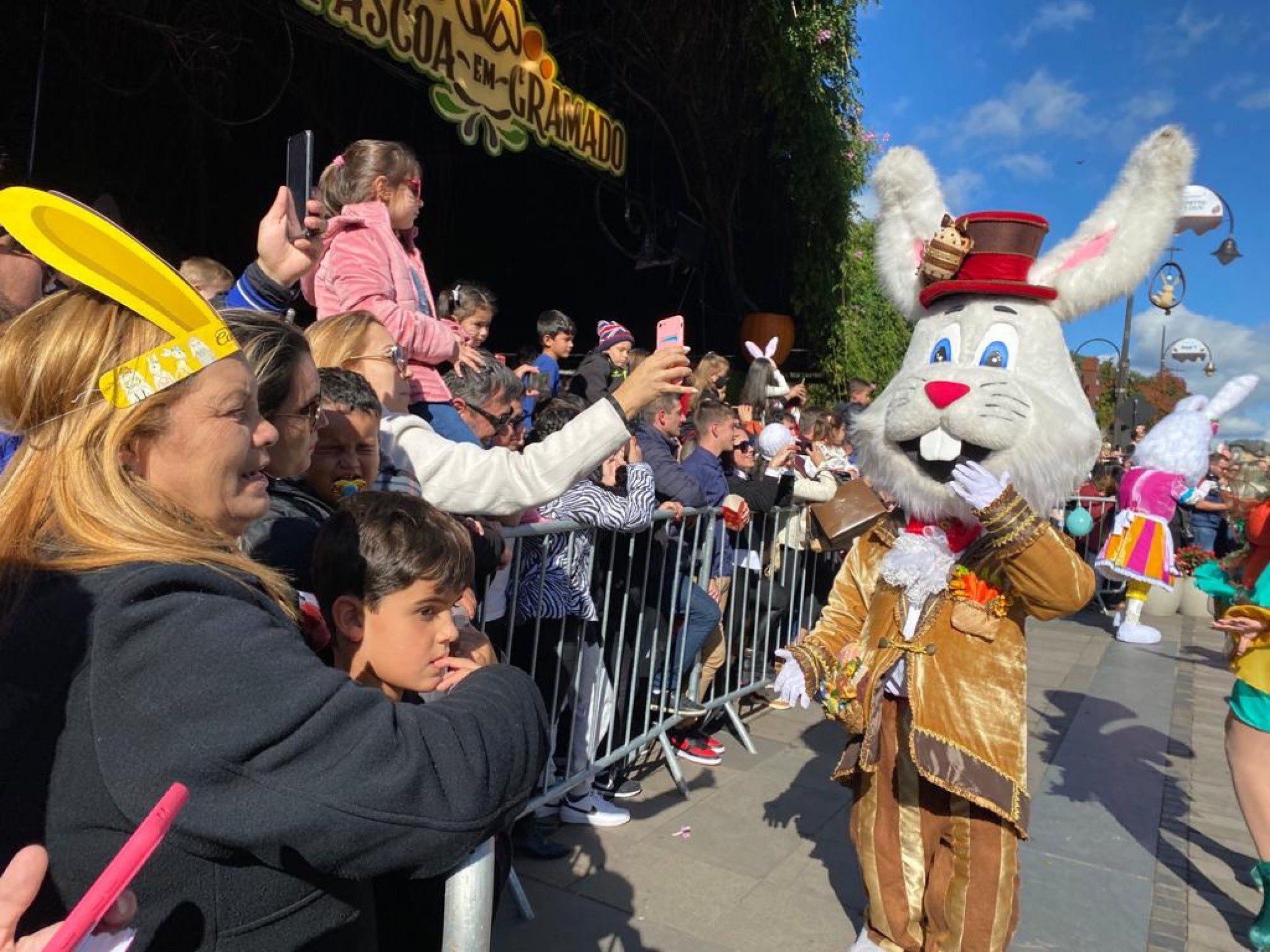 Parada de Páscoa de Gramado terá 50 personagens