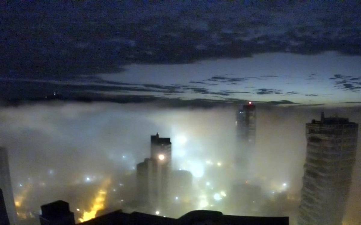 Nevoeiro sobre Novo Hamburgo às 6 horas
