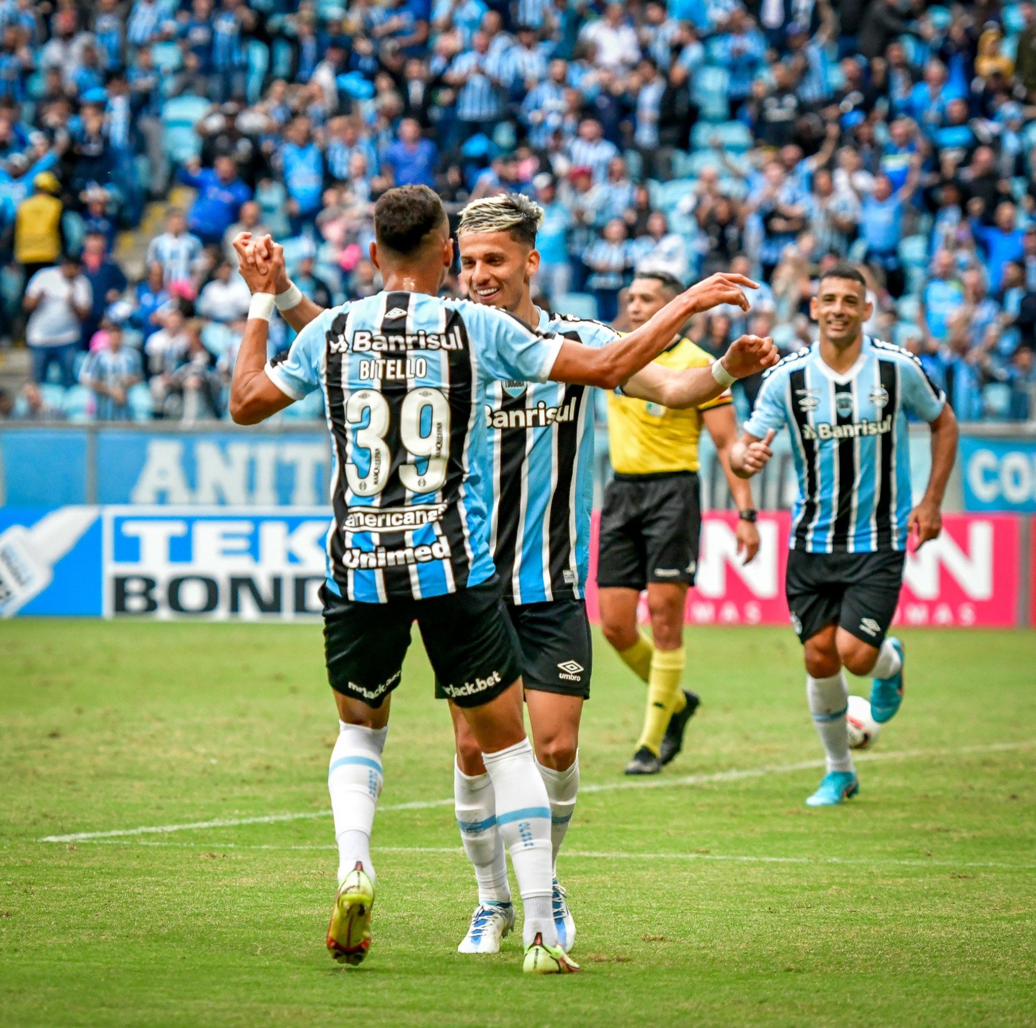 Grêmio comunica a venda do atleta Bitello