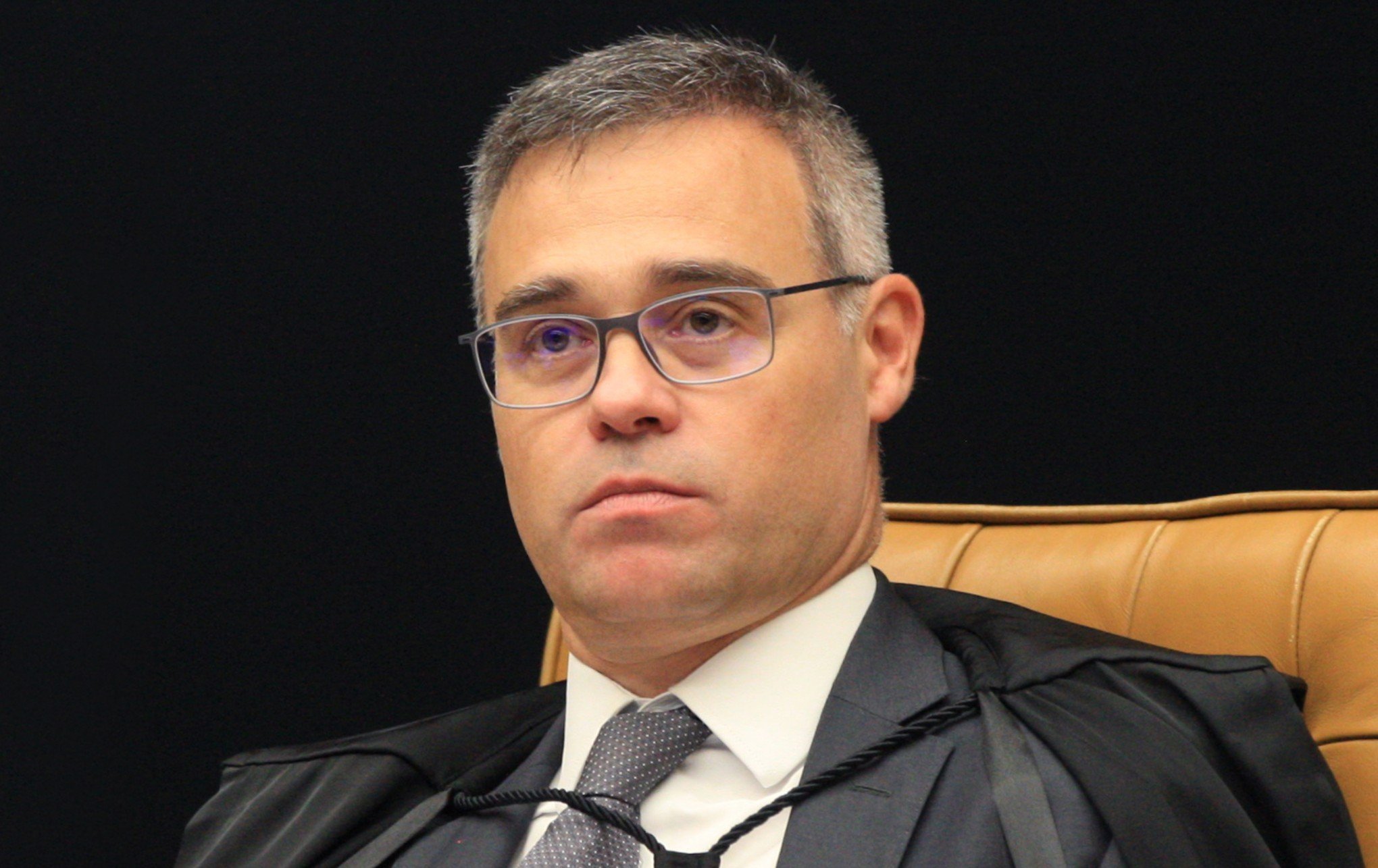 André Mendonça diz que Judiciário precisa de autocontenção e que "o bom juiz deve ser reconhecido pelo respeito, não pelo medo"