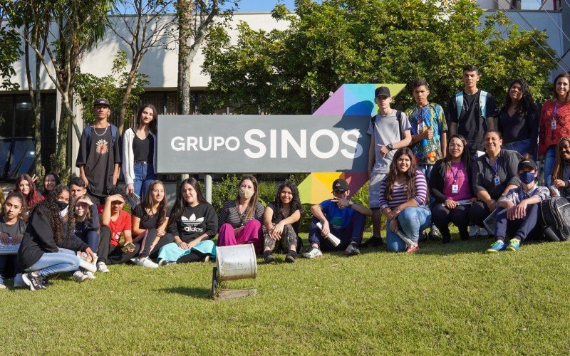 Grupo da Asbem em visita à sede do Grupo Sinos | Jornal NH