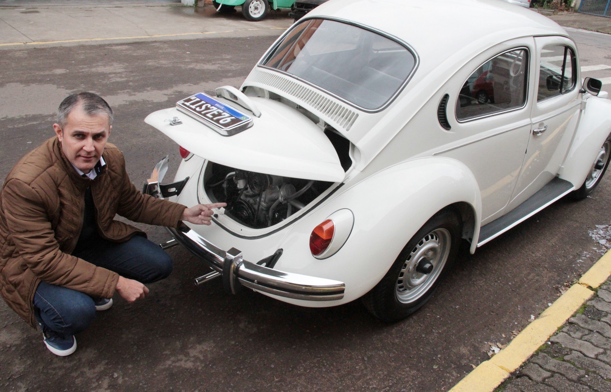 FUSCA FICOU PRONTO?!?! + CHEVETTE DO LEILÃO 