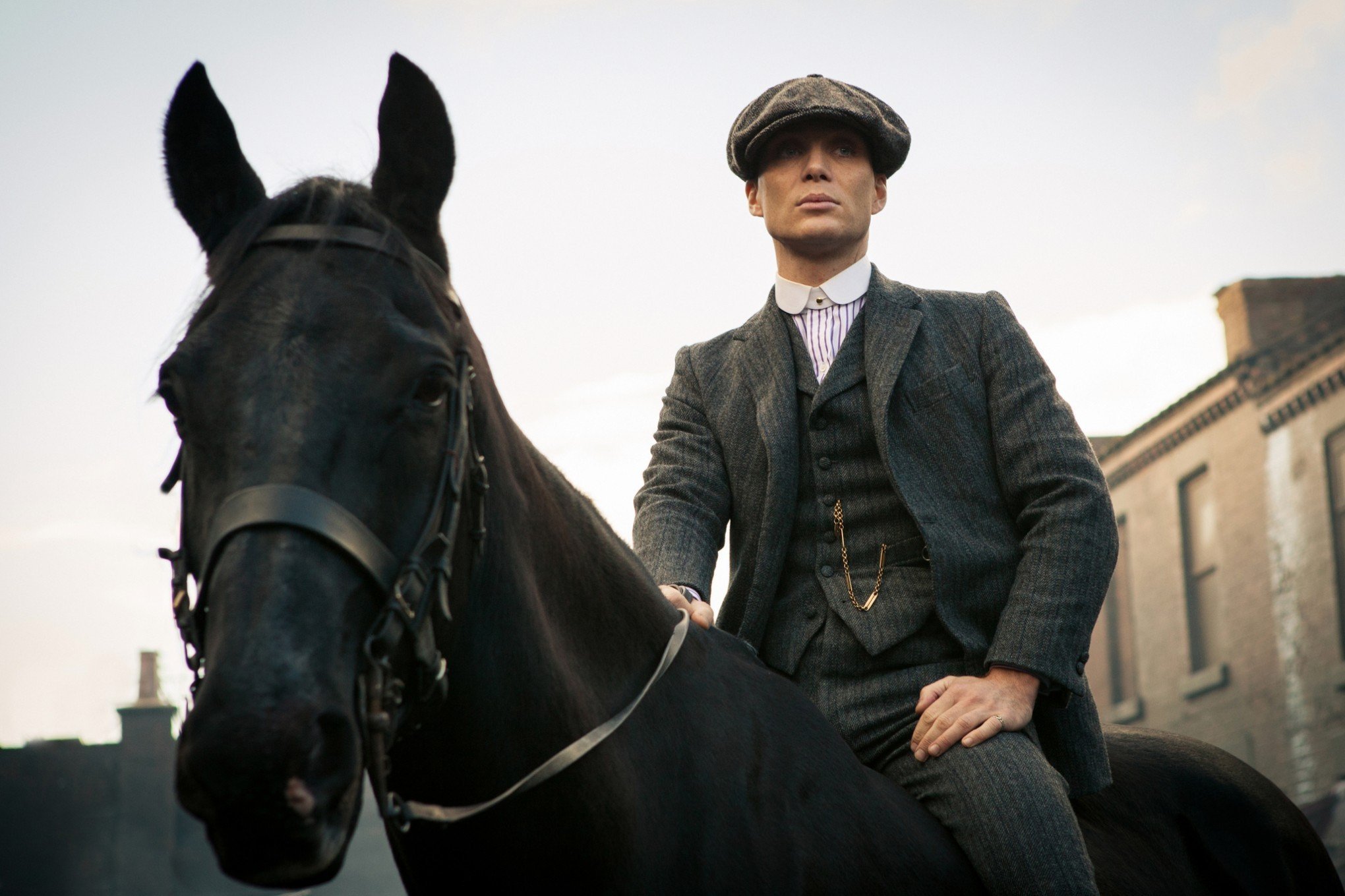Com filme em fase de pós-produção, Peaky Blinders vai ganhar duas sequências na Netflix