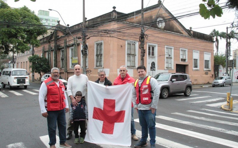 Equipe destaca cursos profissionalizantes da entidade