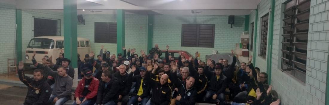 Motoristas de ônibus de São Leopoldo rejeitam reajuste de 5% e aprovam estado de greve 