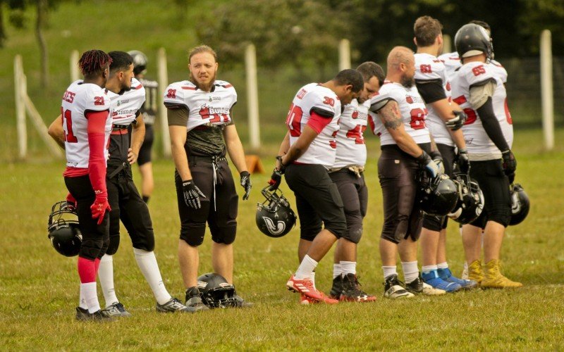 Touros Vermelhos buscam a classificação para os playoffs