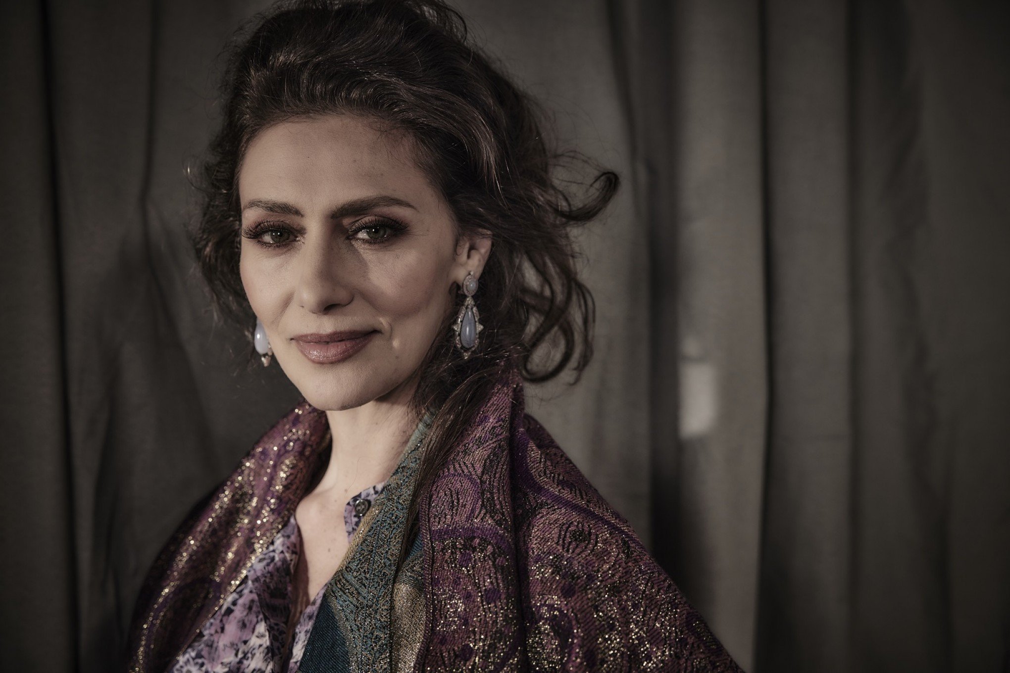 Dia de homenagem a Maria Fernanda Cândido movimenta reta final do Festival de Cinema de Gramado; confira a programação