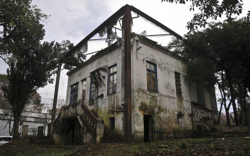 Prédio histórico sofreu danos após incêndio de 2018