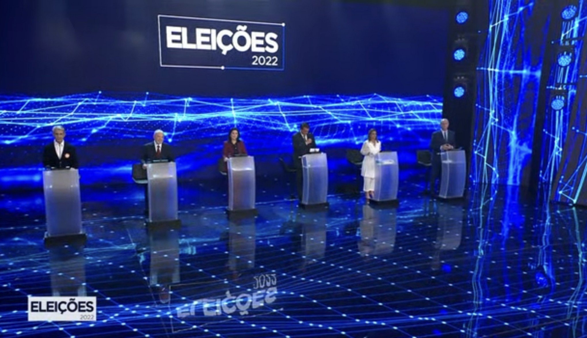 Com Bolsonaro e Lula, Band realiza primeiro debate da TV aberta de