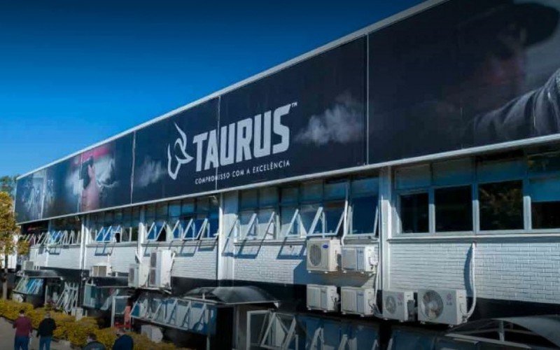 Taurus demitiu 100 funcionários na semana passada | Jornal NH