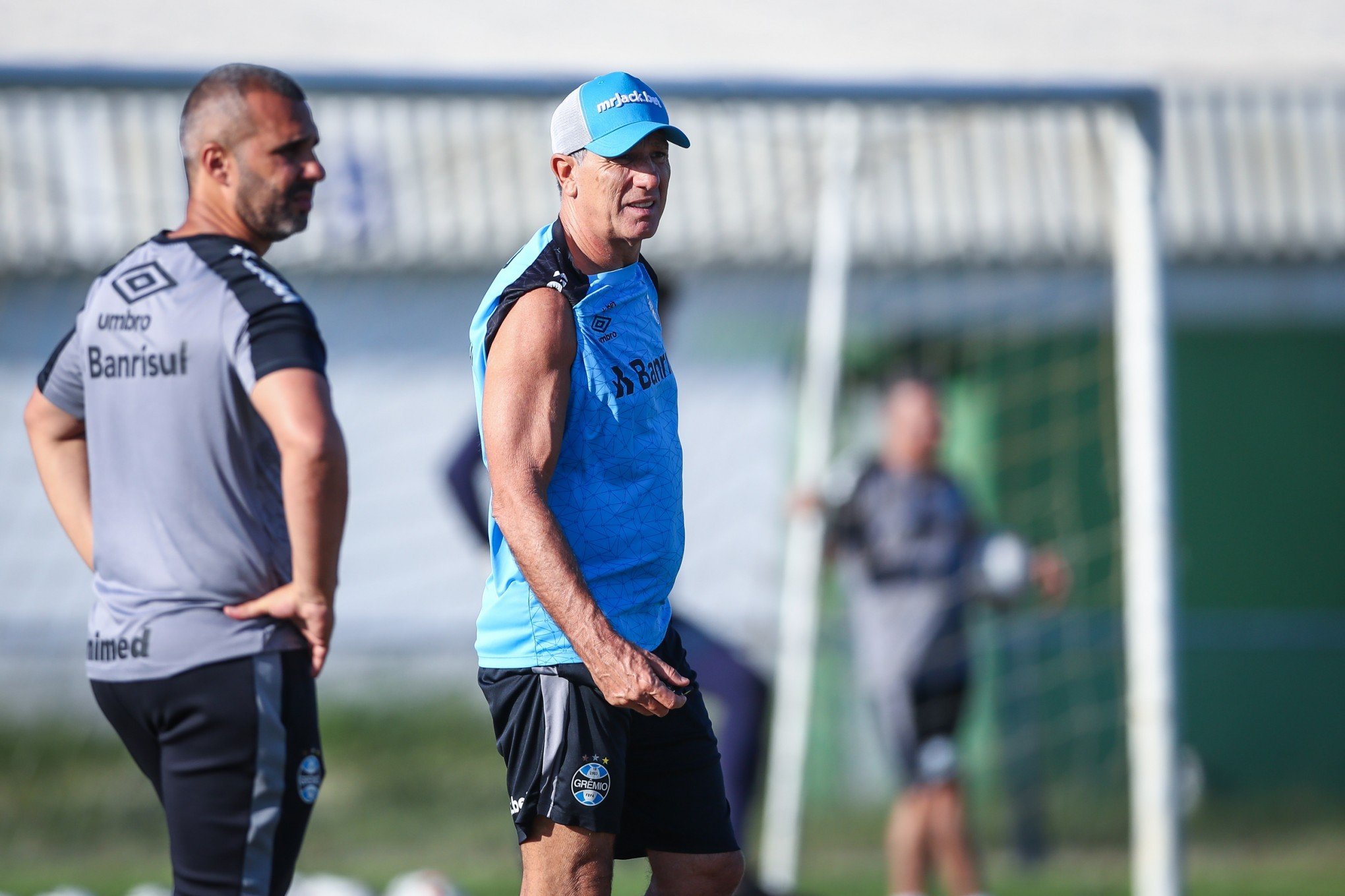 O Grêmio empatou com time pequeno hoje?