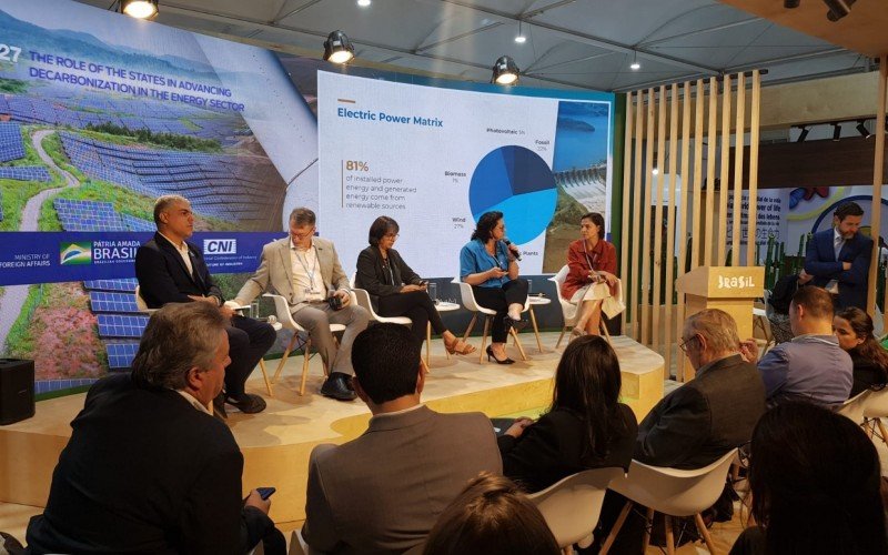 Comitiva gaúcha em destaque no stande do Brasil na COP27