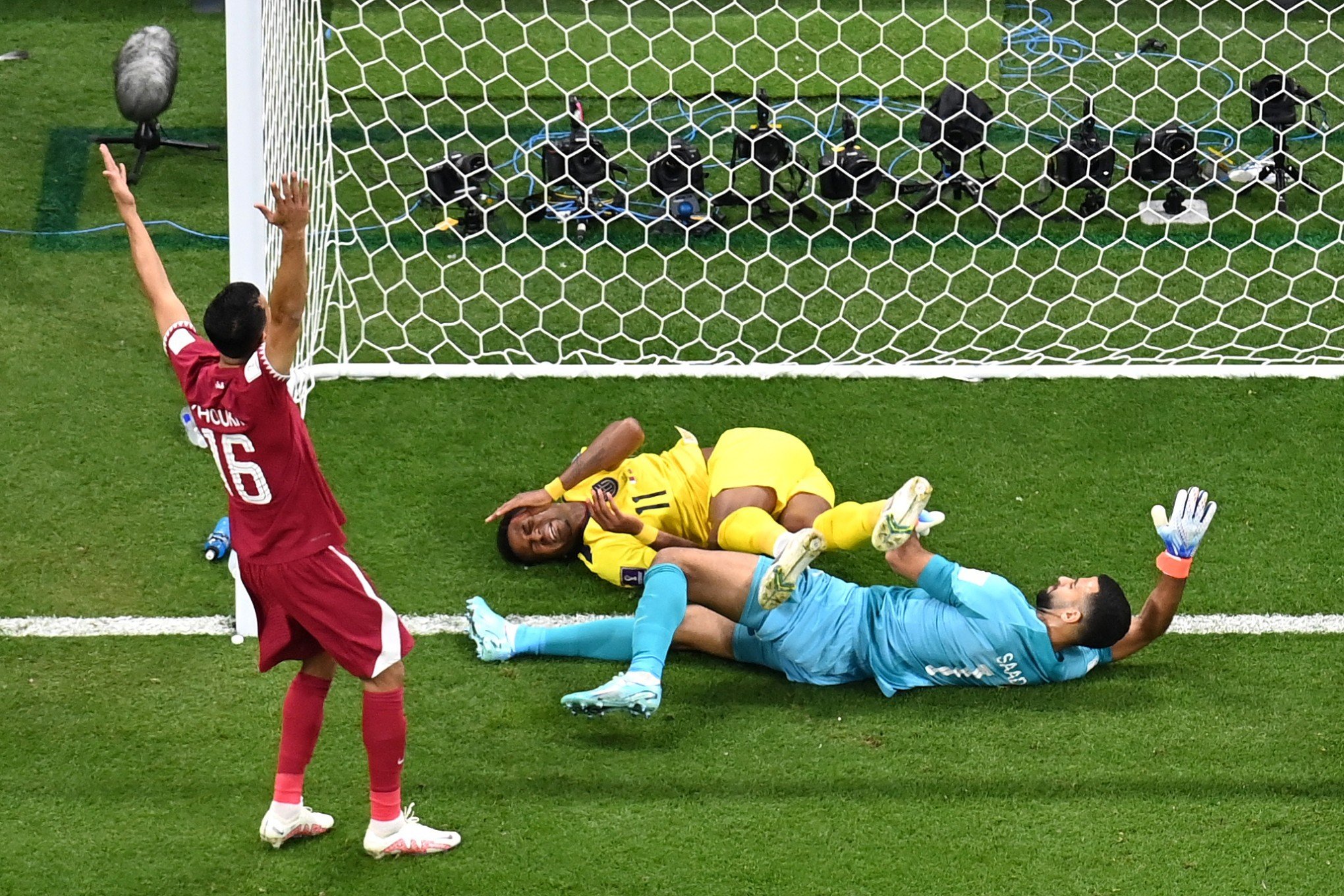 Valencia, atacante do Equador, marca primeiro gol da Copa do Mundo