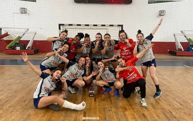 Equipe sub-18 da Liga Hamburguense de Handebol conquistou t&iacute;tulo em Santa Catarina