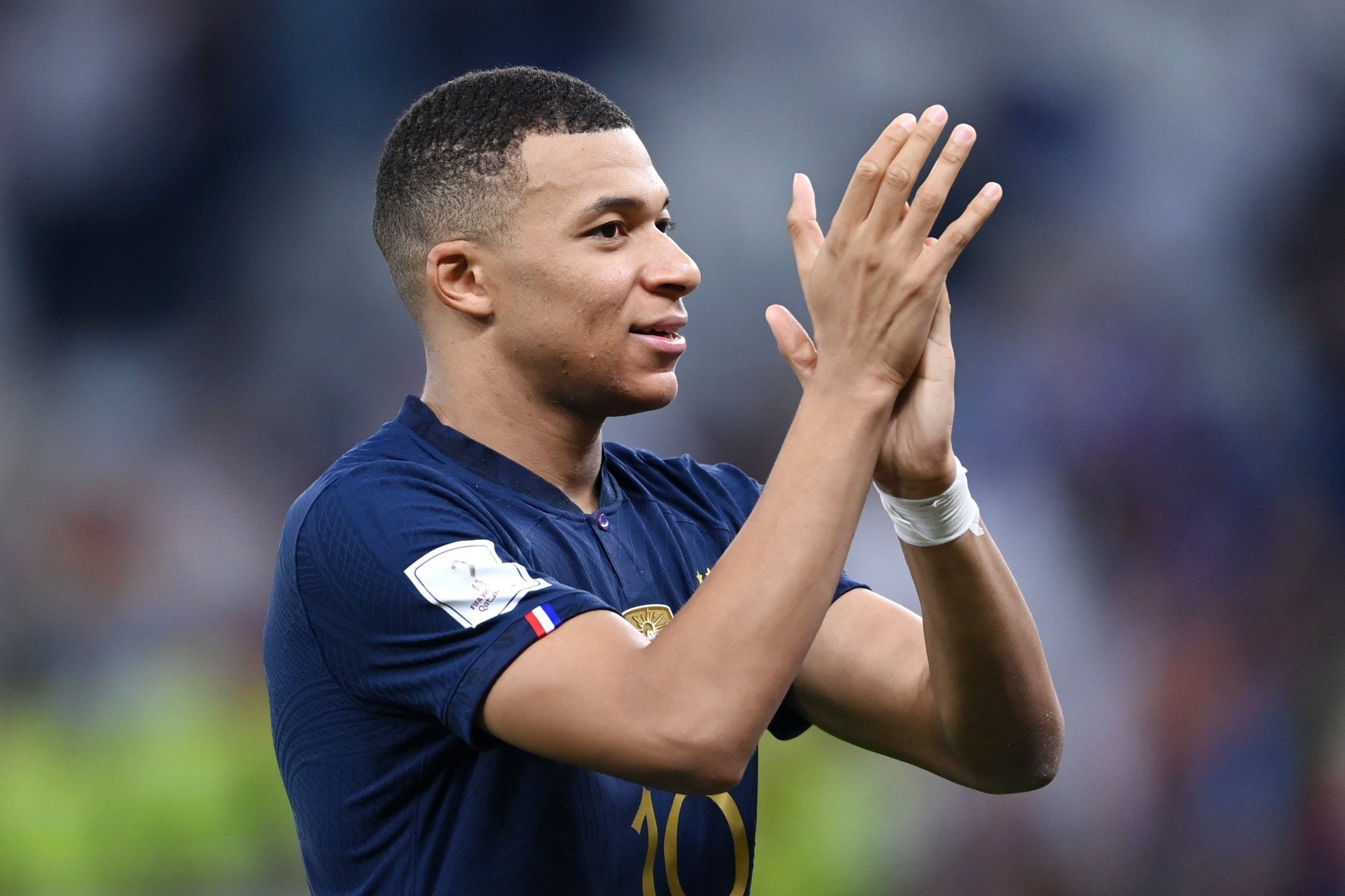 Craque Francês Mbappé venceu todos os jogos como titular na Copa