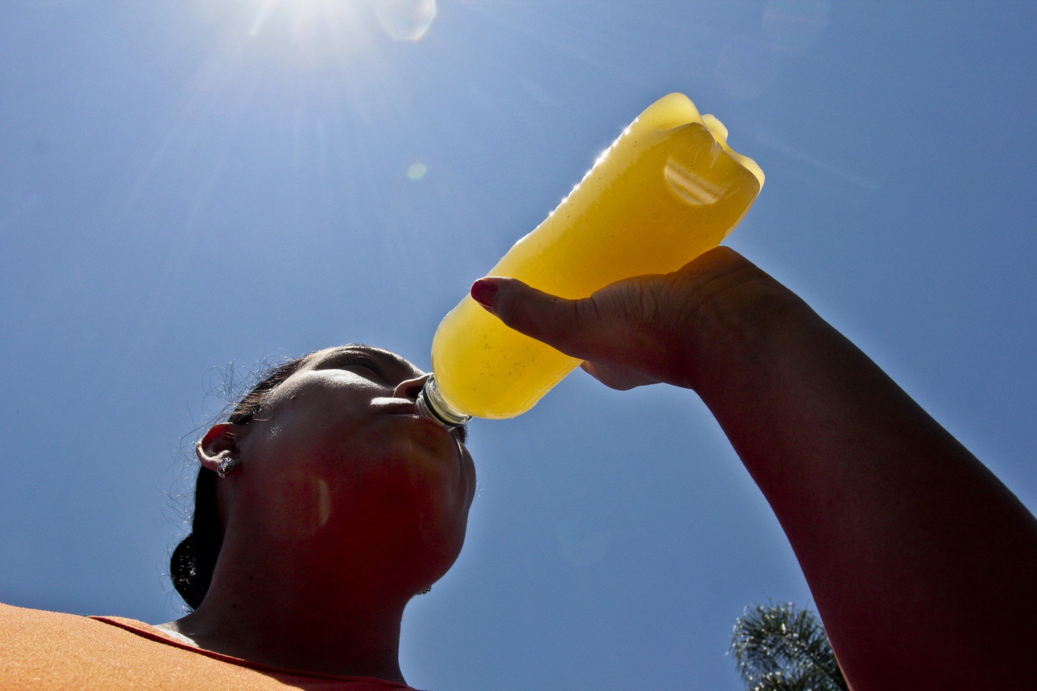 PREVISÃO DO TEMPO: Temperaturas ficaram próximas dos 40°C neste sábado; saiba como fica o tempo para domingo