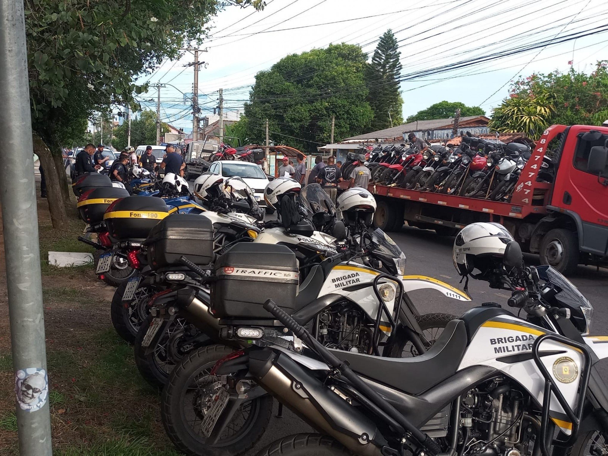 MAIKON RIOS: DEZENAS DE MOTOS SÃO APREENDIDAS PELA PRE DURANTE