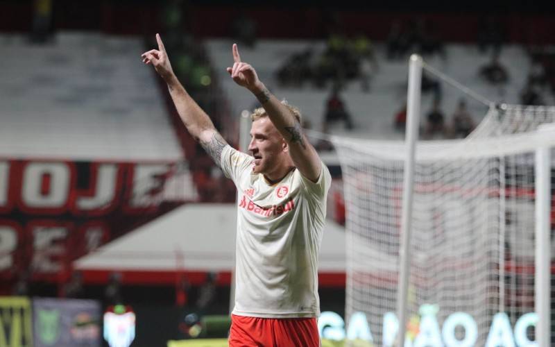 Pedro Henrique ser&aacute; atra&ccedil;&atilde;o no Aberto do Soberano, em Presidente Lucena