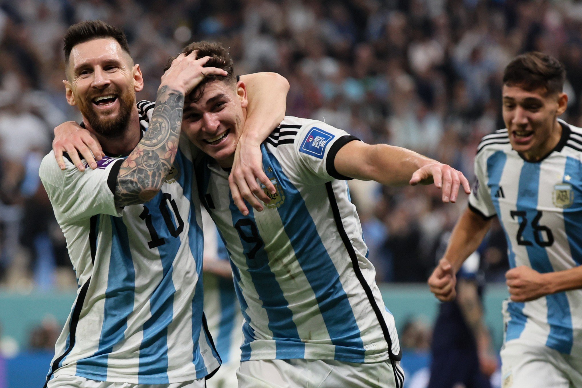 Copa do Mundo: Argentina joga suas chances de classificação neste sábado  (26)