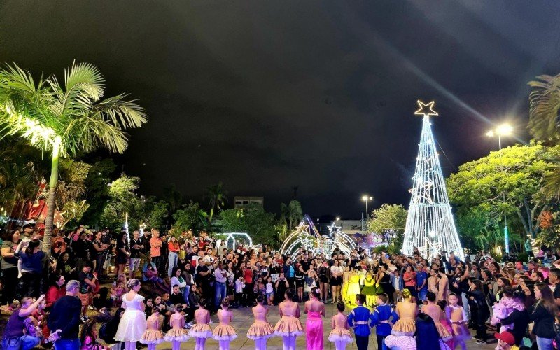 Encantos de Natal 2025 ocorrerá nos dias 8, 13 e 20 de dezembro 