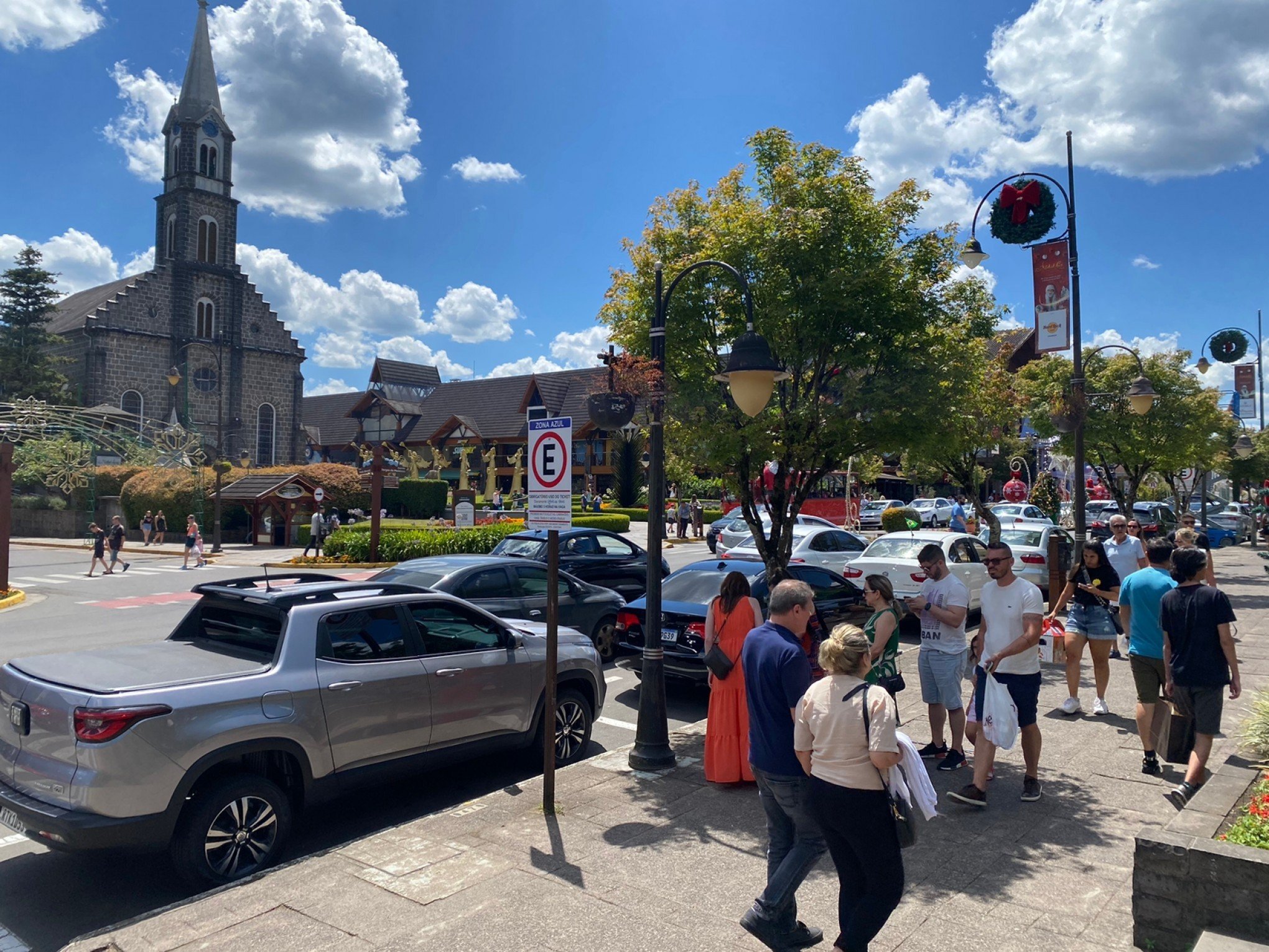 Turistas estão gastando mais em Gramado e Canela, mas indo em menos atrações